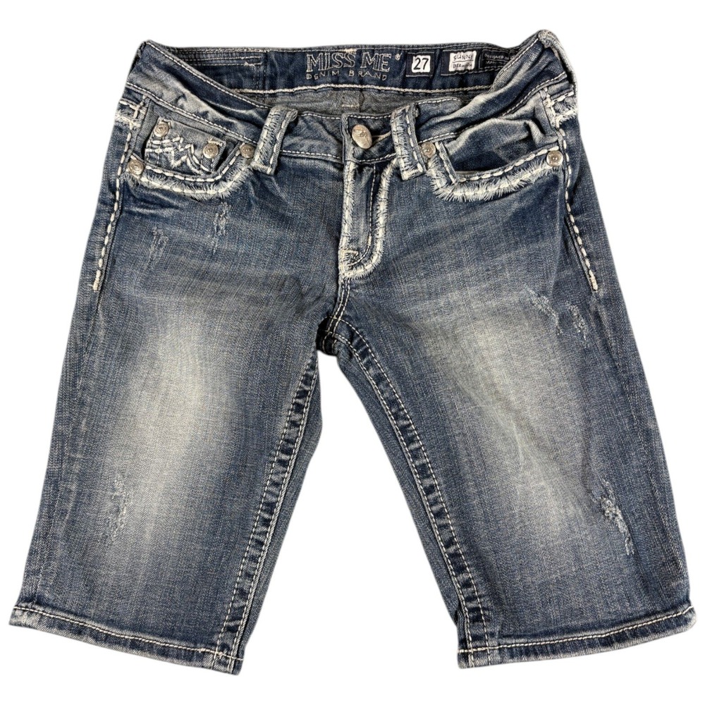 Miss Me Sunny Bermuda Shorts Womens 27 Blue Distressed Y2K Slim Midrise Outdoors